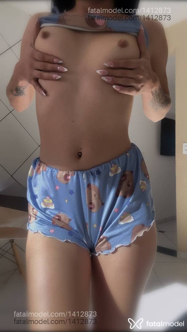 Acompanhante mulher loira (o) de olhos castanhos em Cascavel - Yasmim