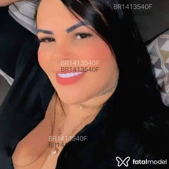 Acompanhante mulher morena (o) de olhos castanhos em Paraty Acompanhante mulher morena (o) de olhos castanhos em Paraty - Heshyla