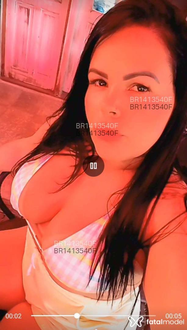 Acompanhante mulher morena (o) de olhos castanhos em Paraty Acompanhante mulher morena (o) de olhos castanhos em Paraty - Heshyla
