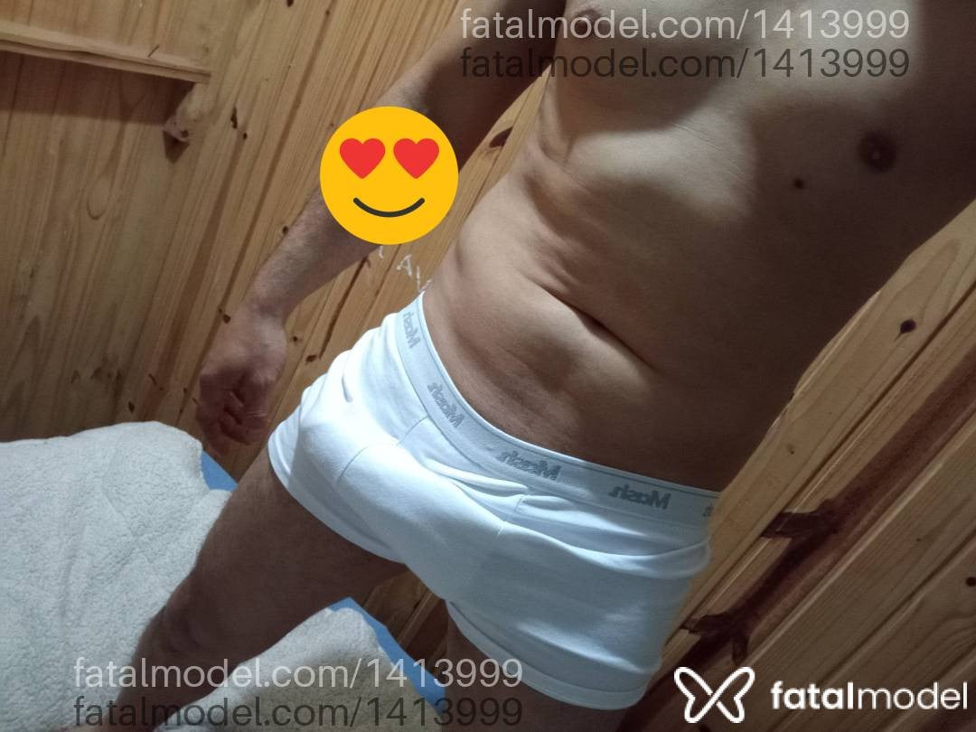 Acompanhante homem com cabelo castanho de olhos mel - Lucas Rezende