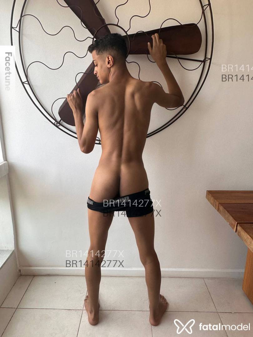 Acompanhante homem morena (o) de olhos castanhos em Rio de Janeiro Acompanhante homem morena (o) de olhos castanhos em Rio de Janeiro - Gabriel mello