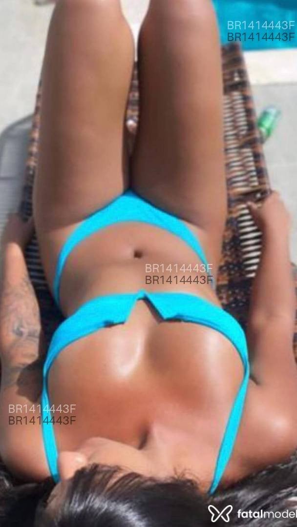 Acompanhante mulher morena (o) de olhos castanhos em Brasília Acompanhante mulher morena (o) de olhos castanhos em Brasília - Jade miller