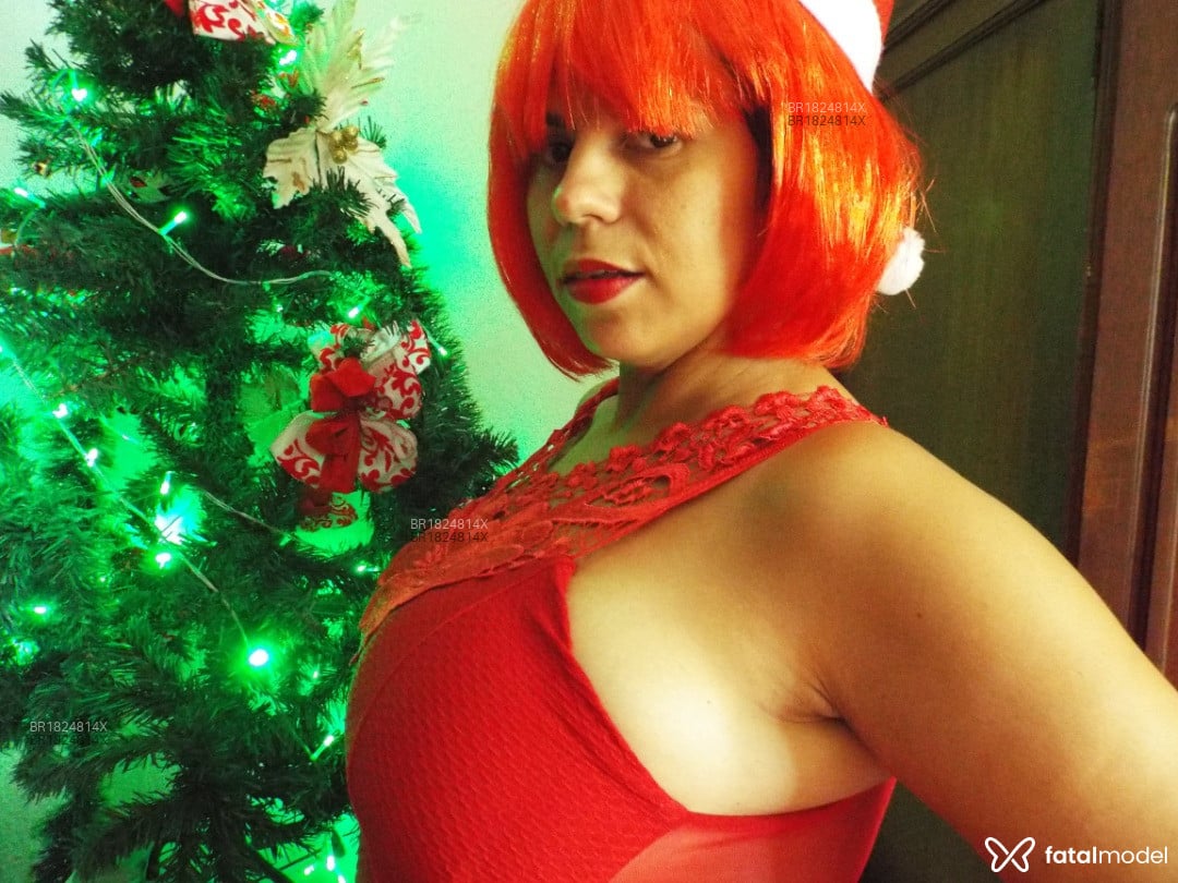 Acompanhante mulher com cabelo castanho de olhos pretos em Virtual Acompanhante mulher com cabelo castanho de olhos pretos em Virtual - Casalsex