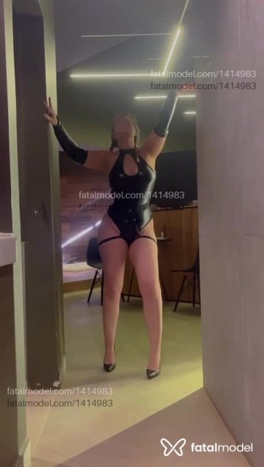 Acompanhante mulher loira (o) de olhos castanhos em Londrina - Susyy