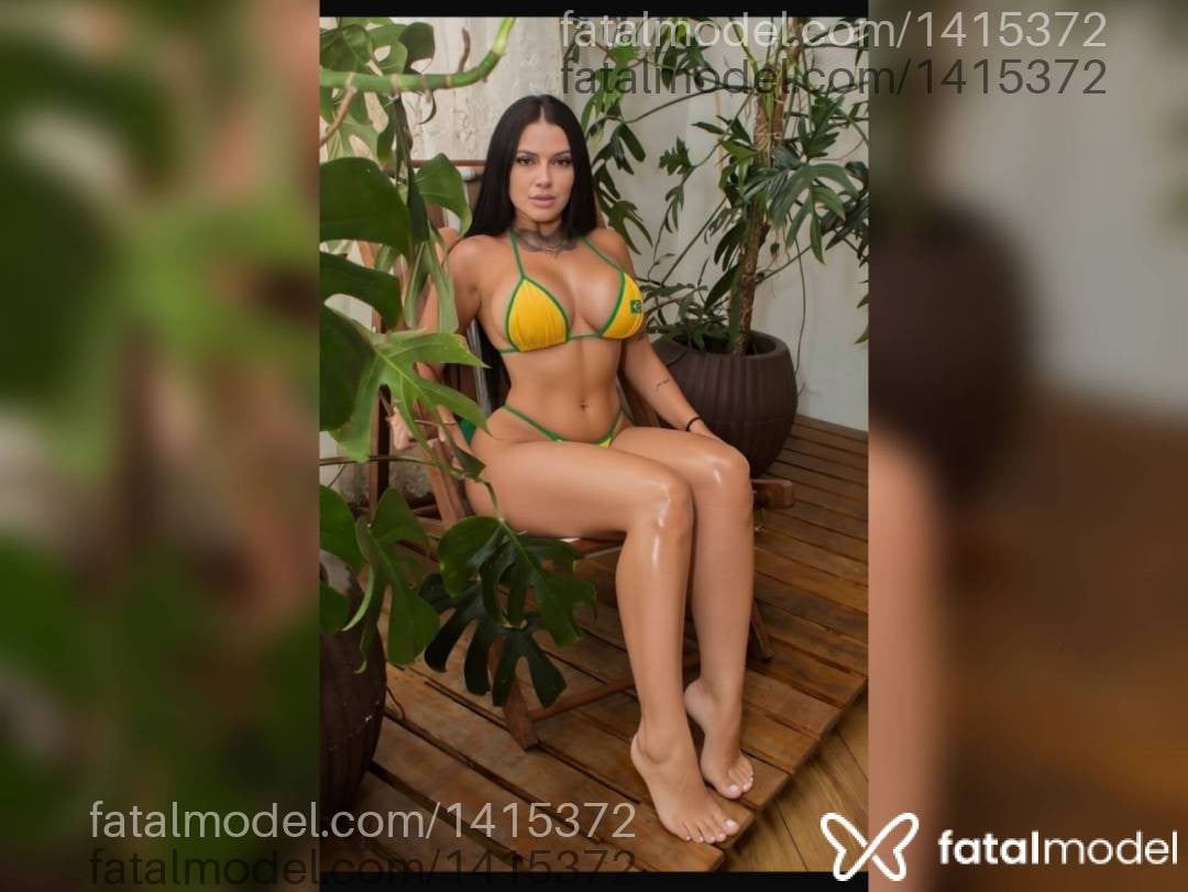 Acompanhante mulher morena (o) de olhos castanhos - Mariah
