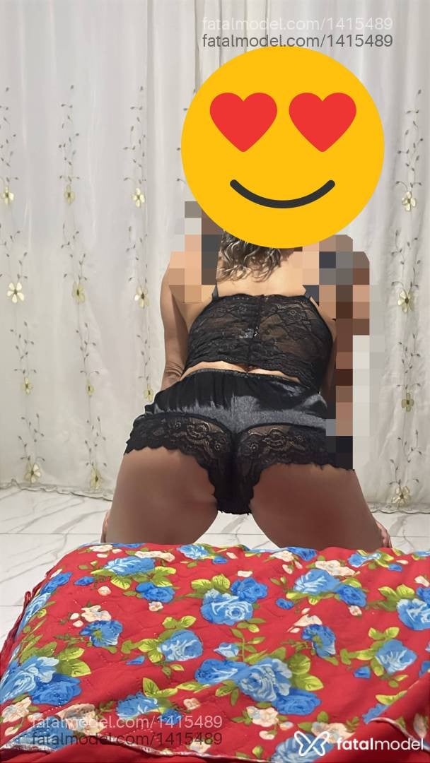 Acompanhante mulher loira (o) de olhos castanhos - Brenda Guimarães