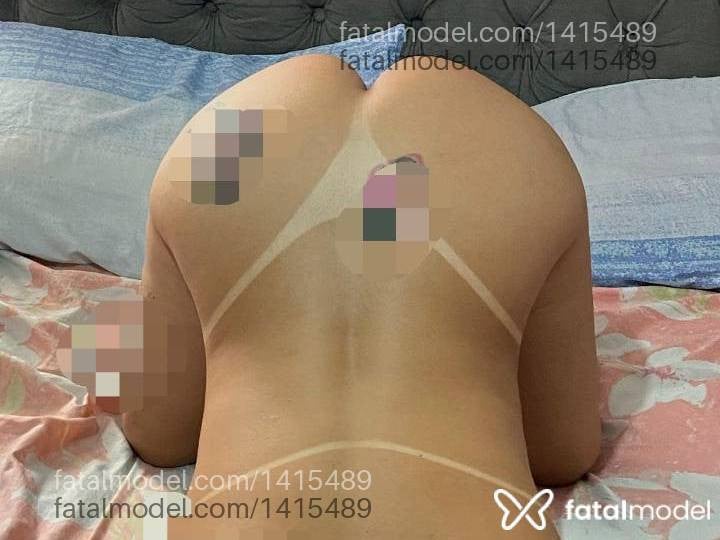 Acompanhante mulher loira (o) de olhos castanhos - Brenda Guimarães