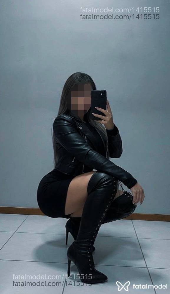 Acompanhante mulher ruiva (o) de olhos castanhos - Melissa Velvet