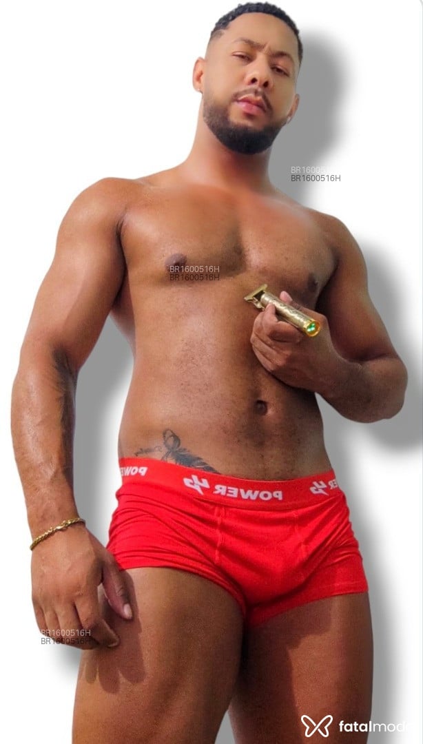 Acompanhante homem morena (o) de olhos castanhos - Leandro Sarraff