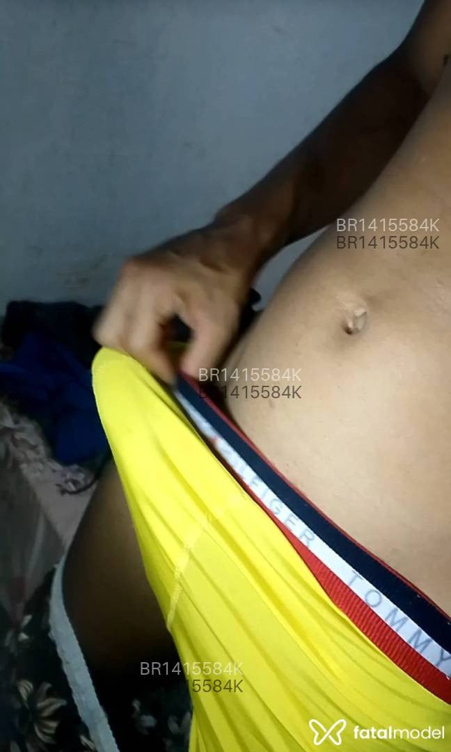 Acompanhante homem morena (o) de olhos castanhos em Cuiabá Acompanhante homem morena (o) de olhos castanhos em Cuiabá - Valentim pauzaoo