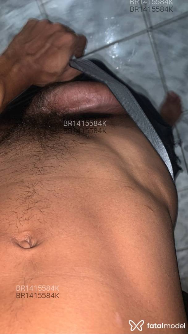 Acompanhante homem morena (o) de olhos castanhos em Cuiabá Acompanhante homem morena (o) de olhos castanhos em Cuiabá - Valentim pauzaoo