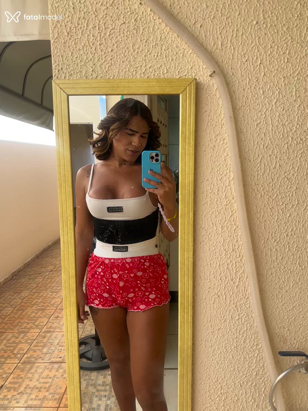 Acompanhante mulher trans ruiva (o) de olhos castanhos - Gabi Rodrigues Acompanhante mulher trans ruiva (o) de olhos castanhos - Gabi Rodrigues
