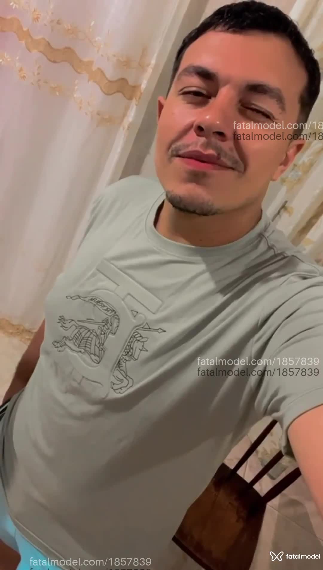 Acompanhante homem morena (o) de olhos castanhos - Luan dias