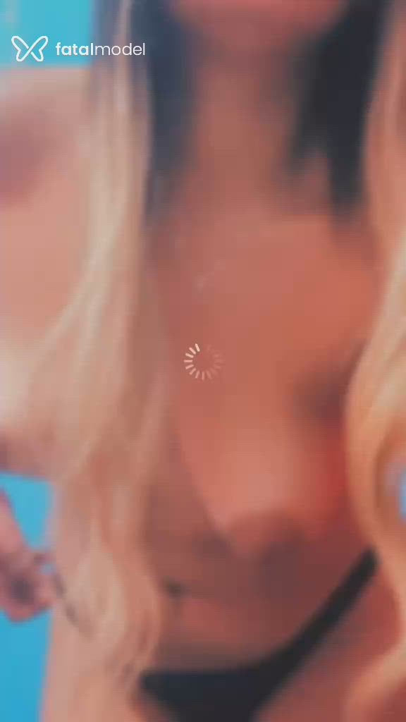 Acompanhante mulher com cabelo castanho de olhos castanhos - Bella Acompanhante mulher com cabelo castanho de olhos castanhos - Bella