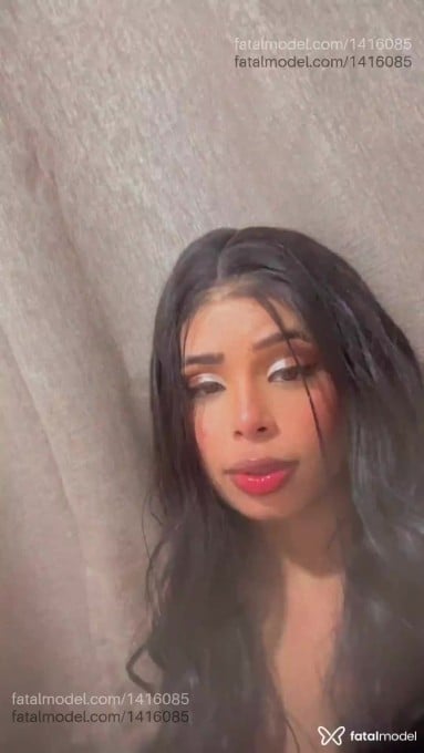 Acompanhante mulher com cabelo castanho de olhos castanhos em Patos de Minas - Bella