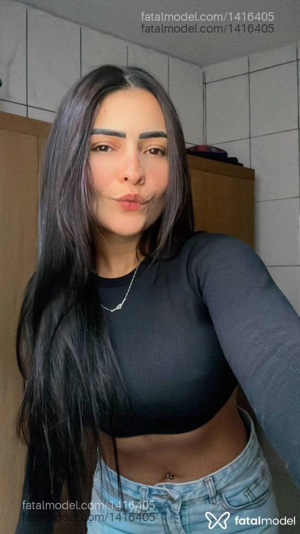 Acompanhante mulher com cabelo castanho de olhos castanhos - Rebeca