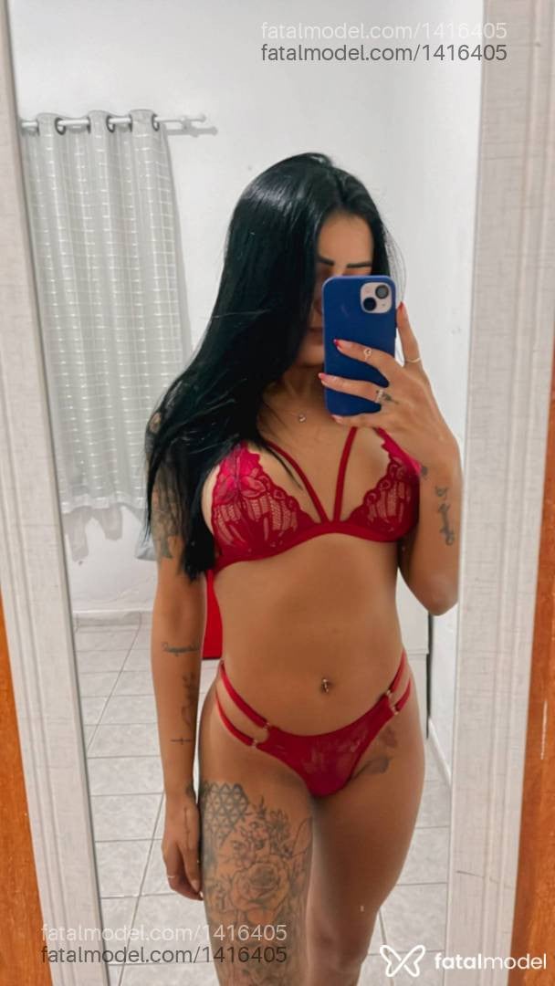 Acompanhante mulher com cabelo castanho de olhos castanhos - Rebeca