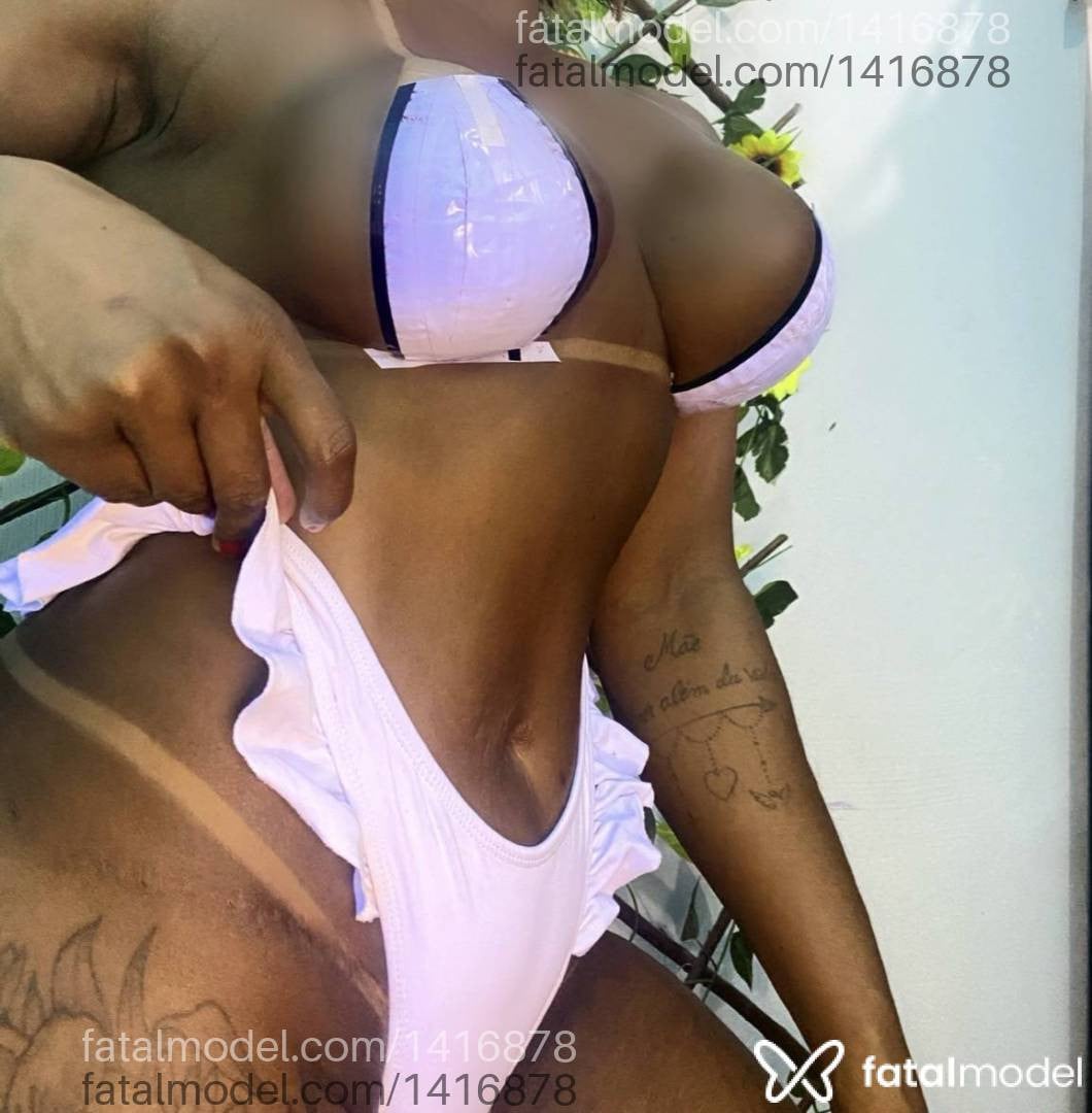 Acompanhante mulher morena (o) de olhos castanhos - Mirella Fontes