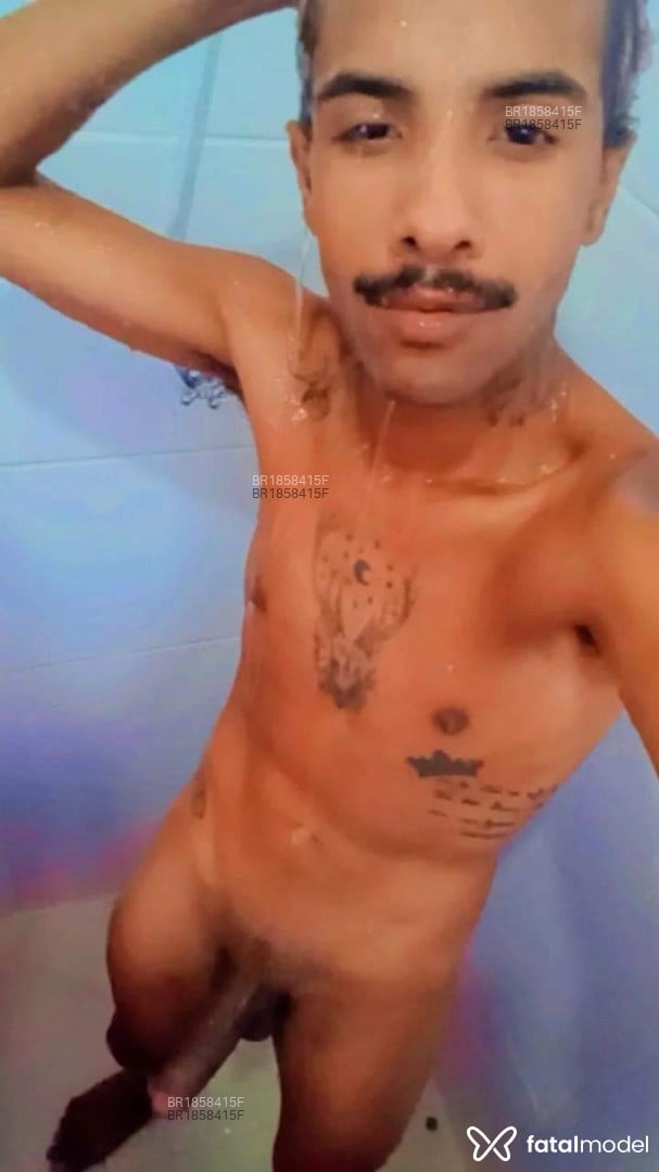 Acompanhante homem morena (o) de olhos castanhos em São Leopoldo Acompanhante homem morena (o) de olhos castanhos em São Leopoldo - Estalamartes