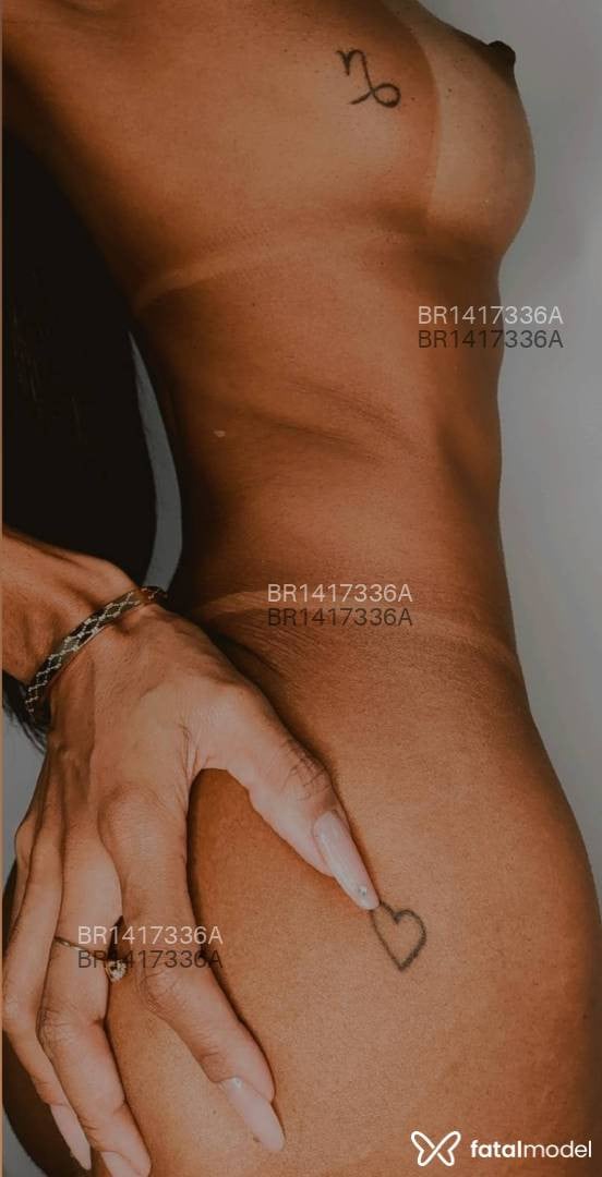 Acompanhante mulher morena (o) de olhos castanhos em Taubaté Acompanhante mulher morena (o) de olhos castanhos em Taubaté - Jade