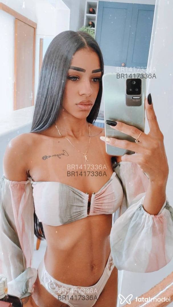 Acompanhante mulher morena (o) de olhos castanhos em Taubaté Acompanhante mulher morena (o) de olhos castanhos em Taubaté - Jade