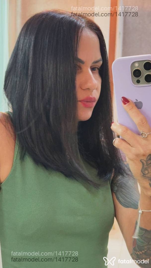 Acompanhante mulher com cabelo castanho de olhos castanhos em Cacoal - Alexia Boklove
