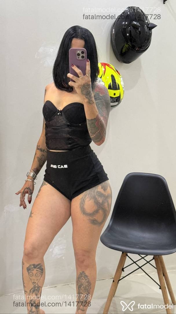Acompanhante mulher com cabelo castanho de olhos castanhos - Alexia Boklove