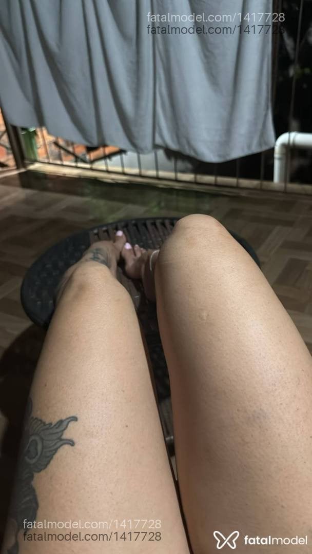 Acompanhante mulher com cabelo castanho de olhos castanhos - Alexia Boklove Acompanhante mulher com cabelo castanho de olhos castanhos - Alexia Boklove