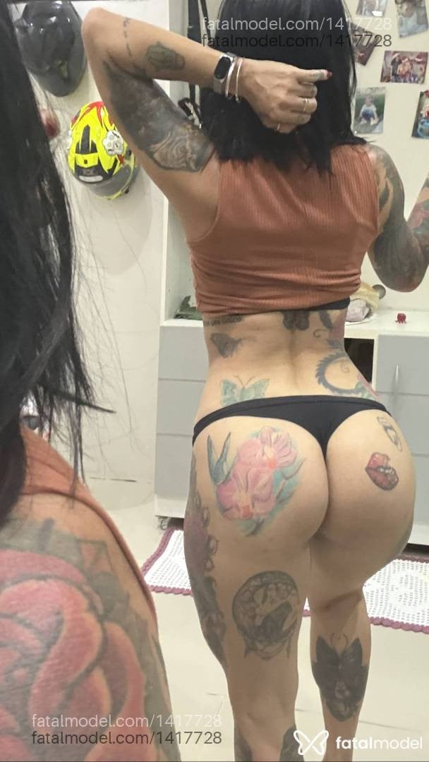 Acompanhante mulher com cabelo castanho de olhos castanhos - Alexia Boklove