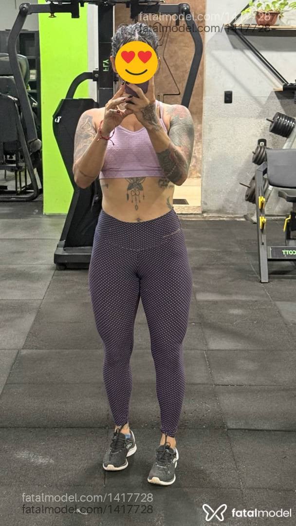 Acompanhante mulher com cabelo castanho de olhos castanhos - Alexia Boklove Acompanhante mulher com cabelo castanho de olhos castanhos - Alexia Boklove