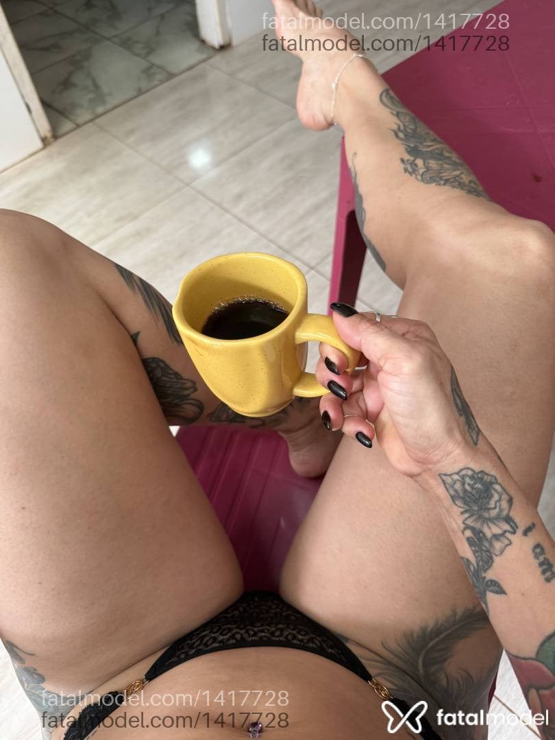 Acompanhante mulher com cabelo castanho de olhos castanhos - Alexia Boklove