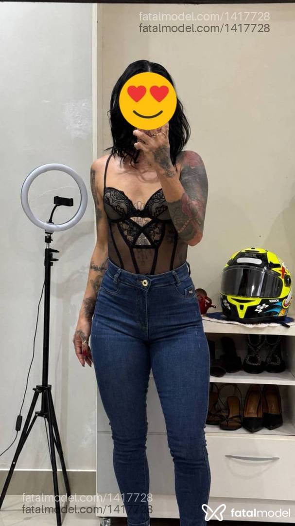 Acompanhante mulher com cabelo castanho de olhos castanhos - Alexia Boklove