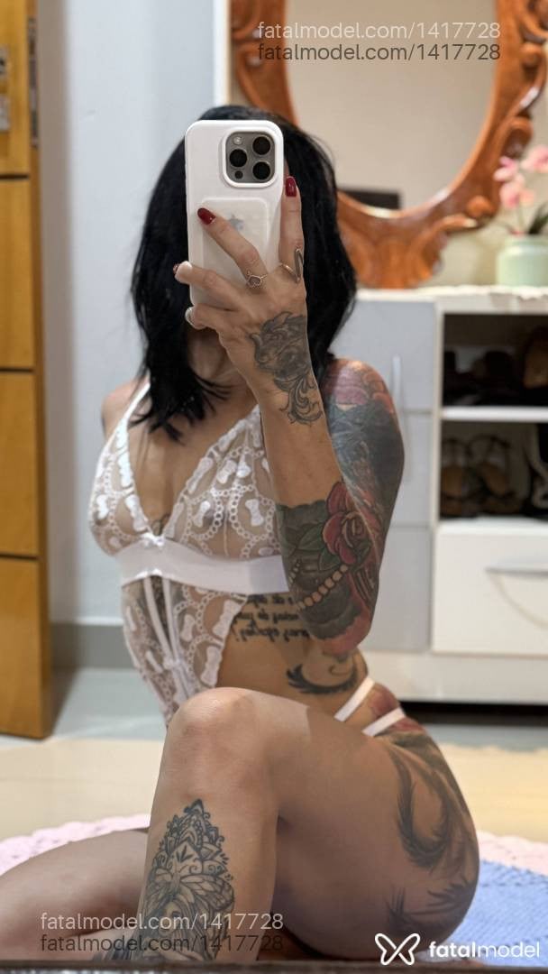 Acompanhante mulher com cabelo castanho de olhos castanhos - Alexia Boklove