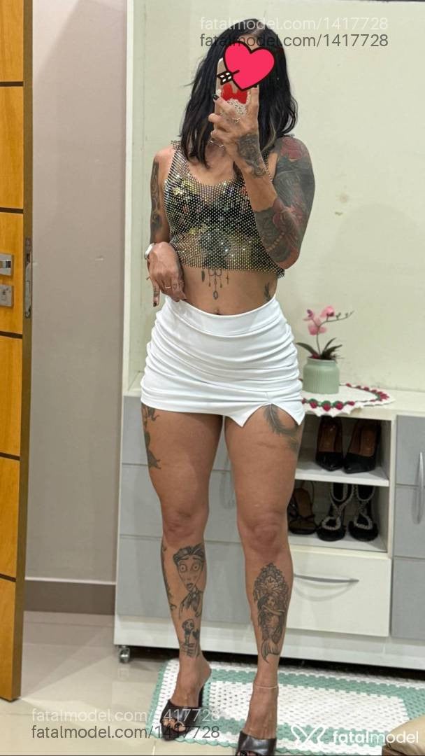 Acompanhante mulher com cabelo castanho de olhos castanhos - Alexia Boklove