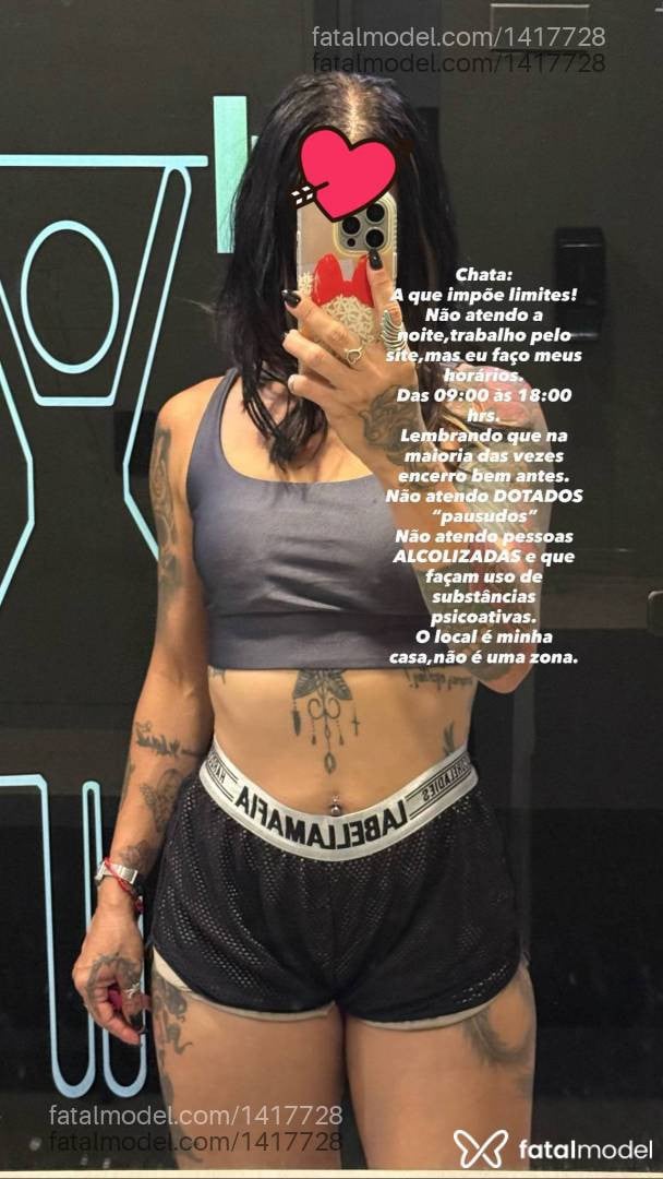Acompanhante mulher com cabelo castanho de olhos castanhos - Alexia Boklove