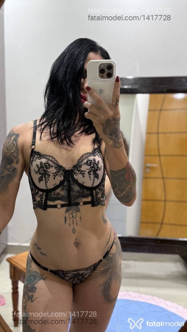 Acompanhante mulher com cabelo castanho de olhos castanhos - Alexia Boklove