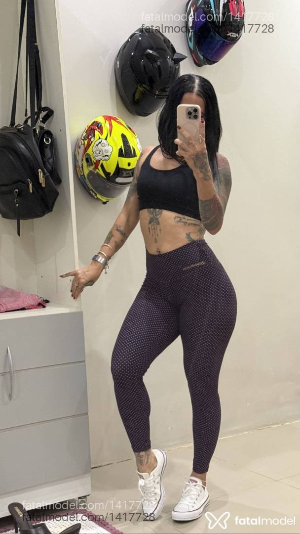 Acompanhante mulher com cabelo castanho de olhos castanhos - Alexia Boklove