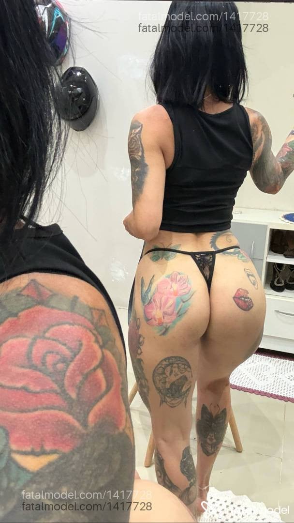 Acompanhante mulher com cabelo castanho de olhos castanhos - Alexia Boklove