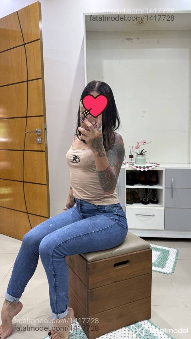 Acompanhante mulher com cabelo castanho de olhos castanhos - Alexia Boklove