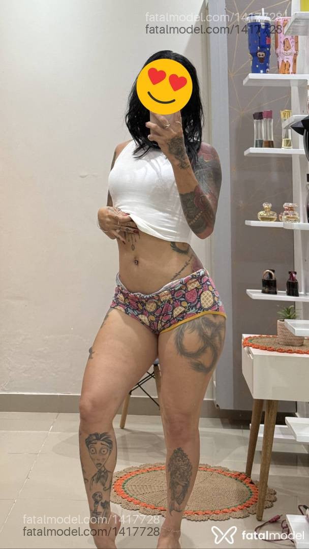 Acompanhante mulher com cabelo castanho de olhos castanhos em Cacoal - Alexia Boklove