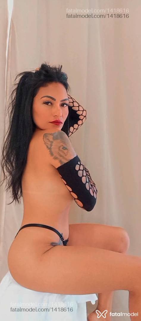 Acompanhante mulher morena (o) de olhos castanhos em Conselheiro Lafaiete - Akira