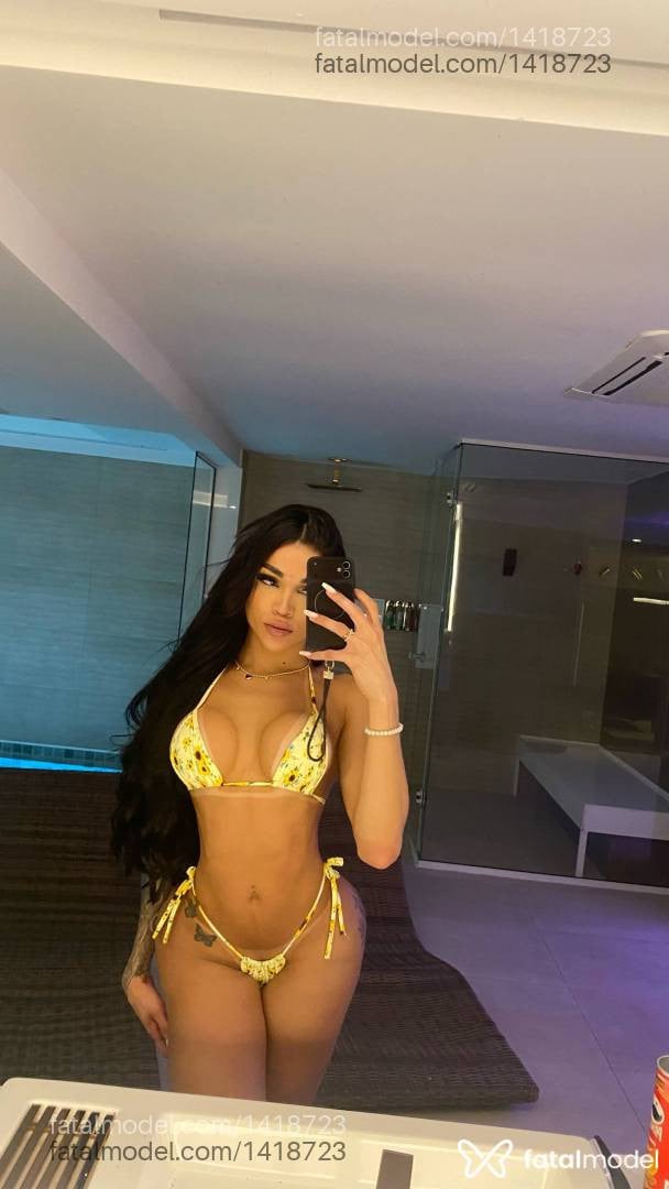 Acompanhante mulher trans morena (o) de olhos castanhos em Rio de Janeiro - Mabele