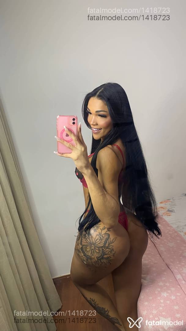 Acompanhante mulher trans morena (o) de olhos castanhos em Belo Horizonte - Mabele