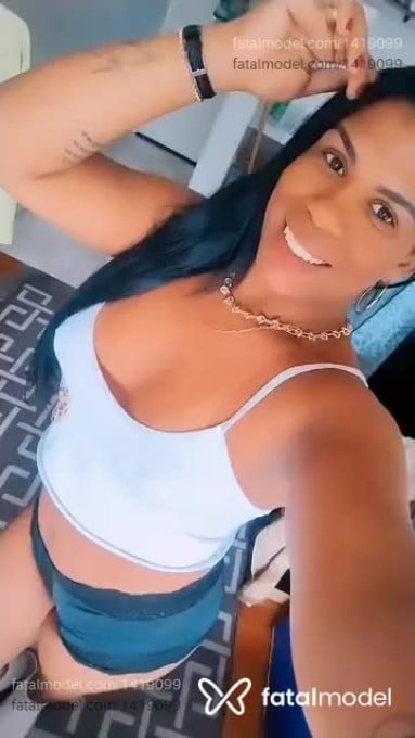 Acompanhante travesti com cabelo castanho de olhos castanhos em Campos dos Goytacazes - Grazielly Mota