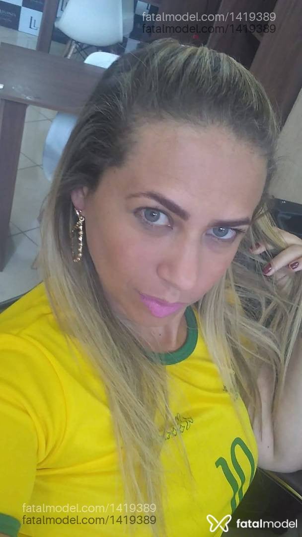 Acompanhante mulher loira (o) de olhos azuis em Barra Mansa - Juliana Ribeiro