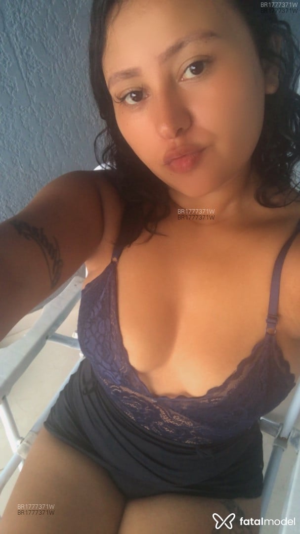 Acompanhante mulher morena (o) de olhos pretos em Capão da Canoa Acompanhante mulher morena (o) de olhos pretos em Capão da Canoa - Vitória
