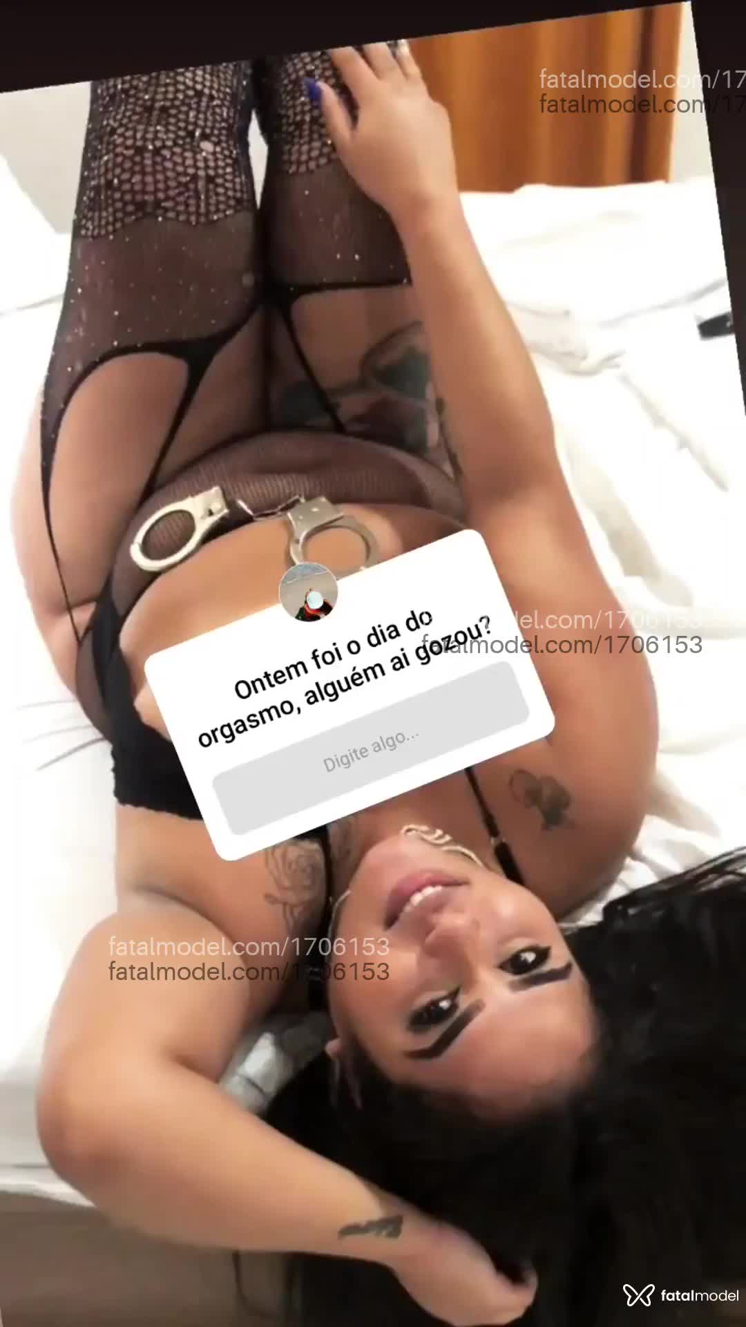 Acompanhante mulher morena (o) de olhos castanhos - Manu Cavernet Acompanhante mulher morena (o) de olhos castanhos - Manu Cavernet