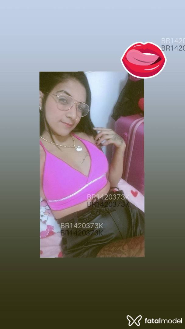 Acompanhante mulher morena (o) de olhos castanhos em Assis Acompanhante mulher morena (o) de olhos castanhos em Assis - Nairobe