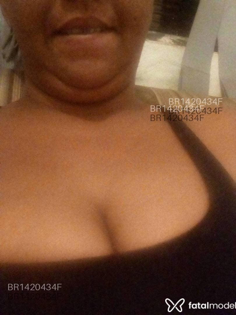 Acompanhante mulher morena (o) de olhos castanhos em Avaré Acompanhante mulher morena (o) de olhos castanhos em Avaré - Ana vi