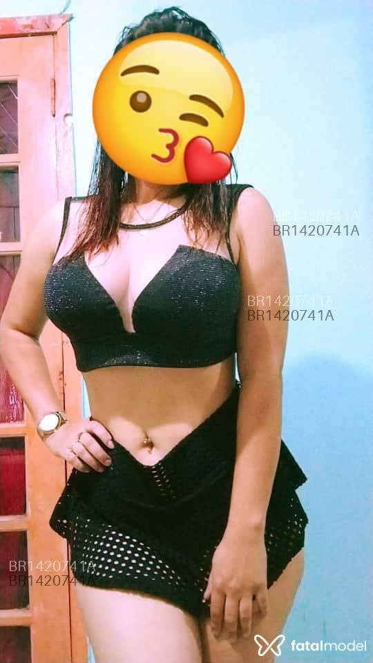 Acompanhante mulher com cabelo castanho de olhos castanhos em Mundo Novo - Marieh